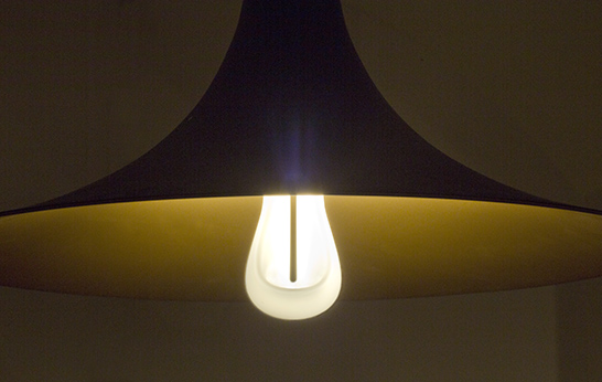 Plumen, designer light bulb, energy efficient, lighting, Plumen 002, Kickstarter, 2014, 