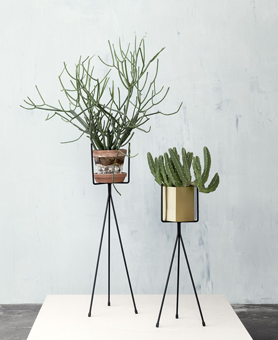 Plant-stand-large-ferm-living