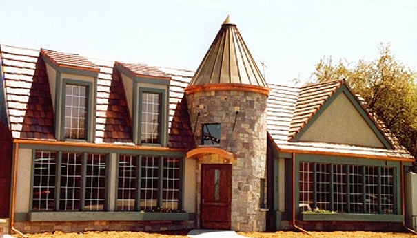 The Roof Tile Guru Brings Salvaged Roofing to the Masses