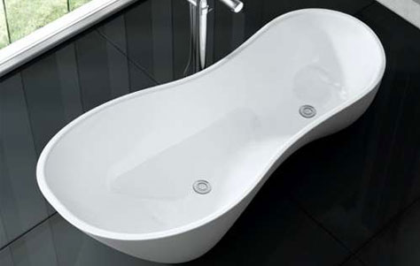 Curves in all the Right Places: Victoria + Albert’s Cabrits Freestanding Tub