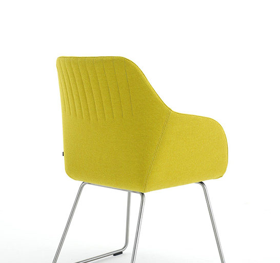 Ease armchair by Burkhard Vogtherr & Jonathan Prestwich for Arco