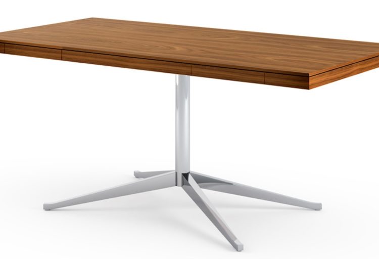 Knoll Executive: A Desk Ahead of Its Time