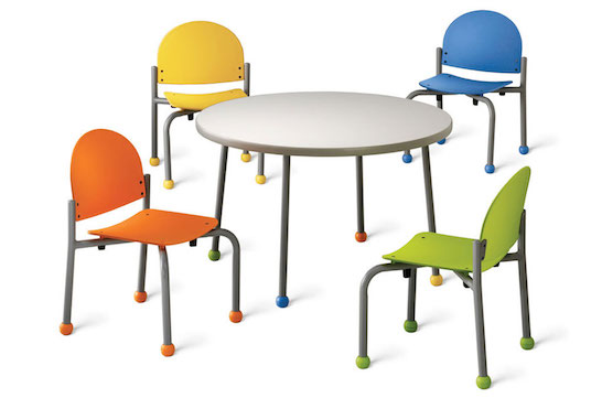 Bola Seating for Kids by izzy+