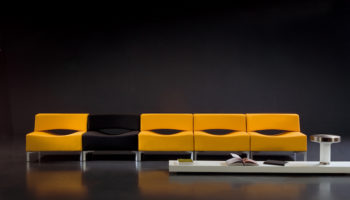 La Lounge Chair by Kron