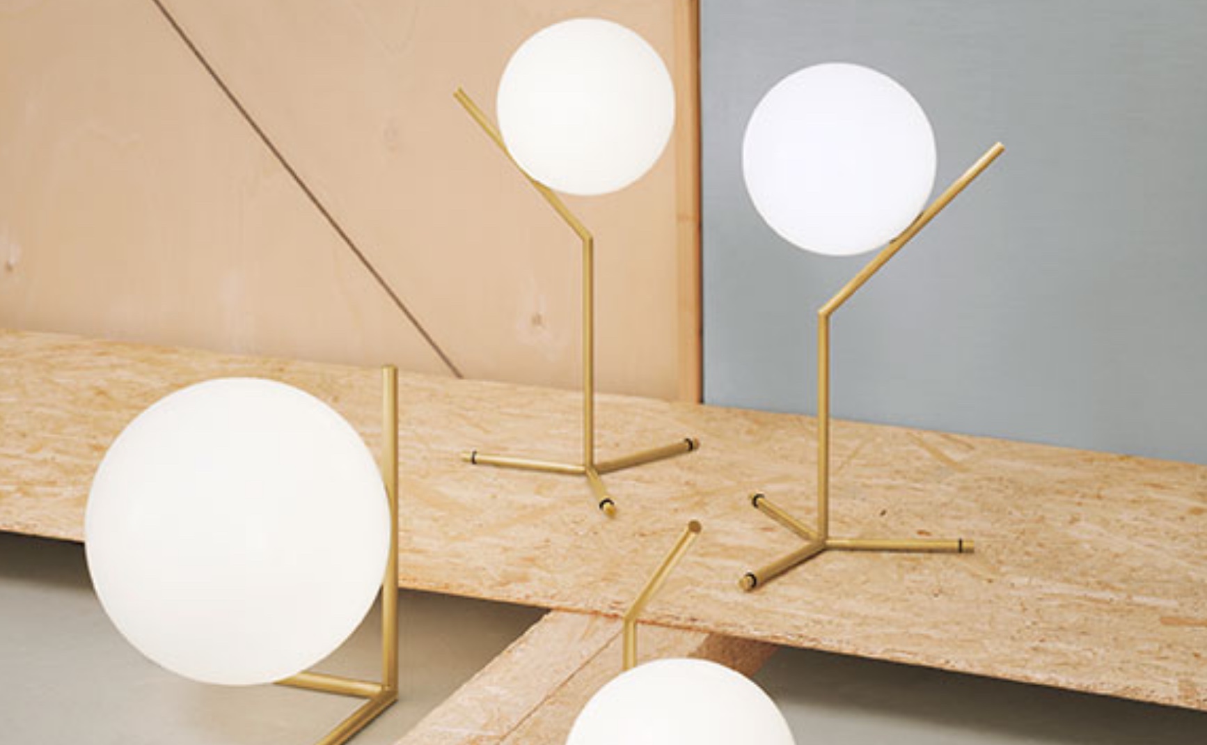 Four Flos IC lamps table with brass finish