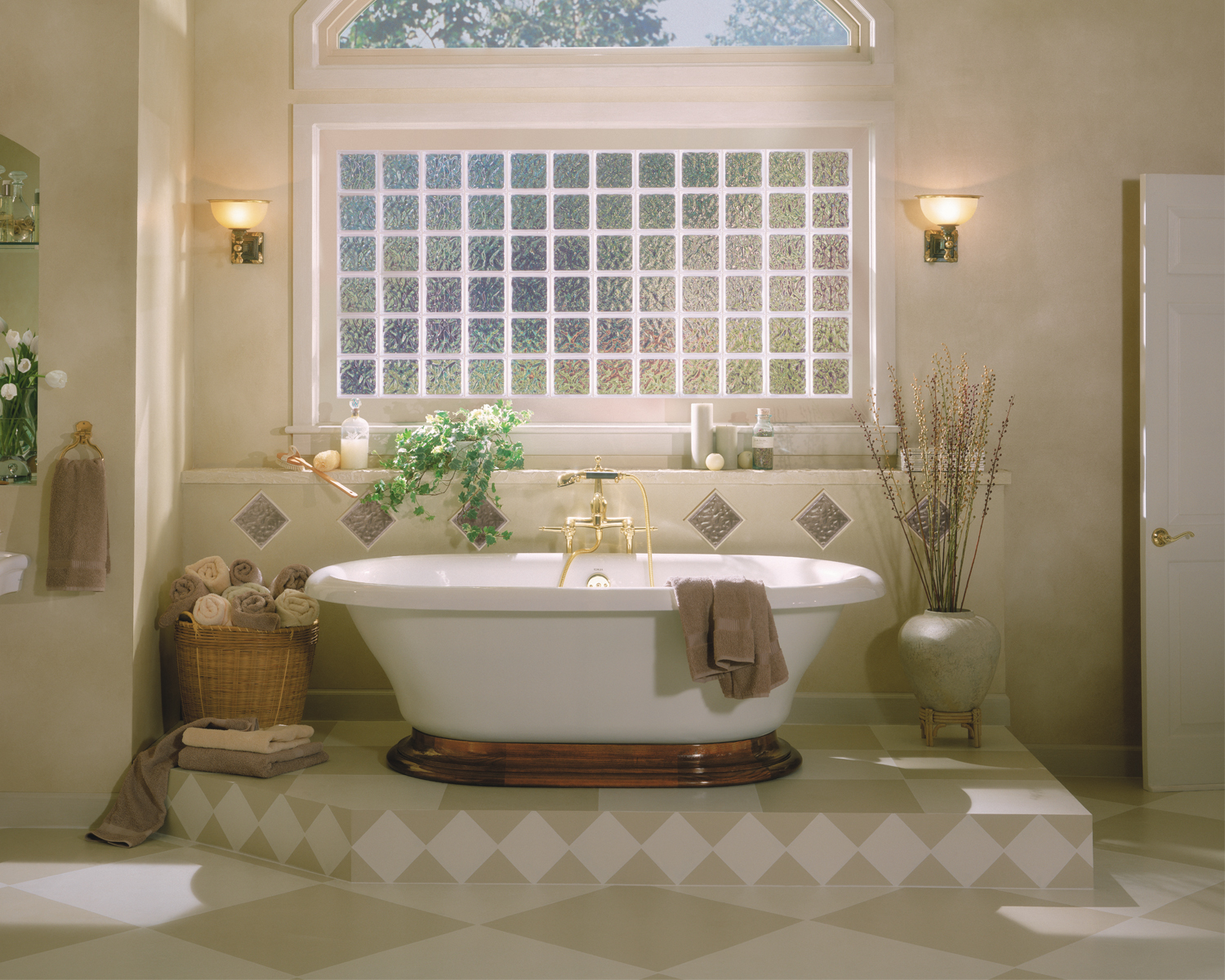 Hy-Lite Acrylic and Glass Block Picture Window above bathtub