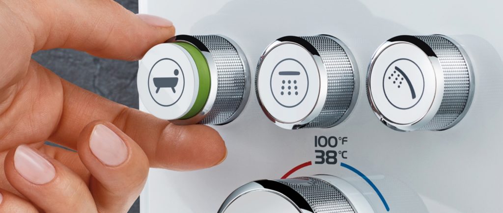 GROHE Rapido SmartBox detail with hand turning dial for bathtub control