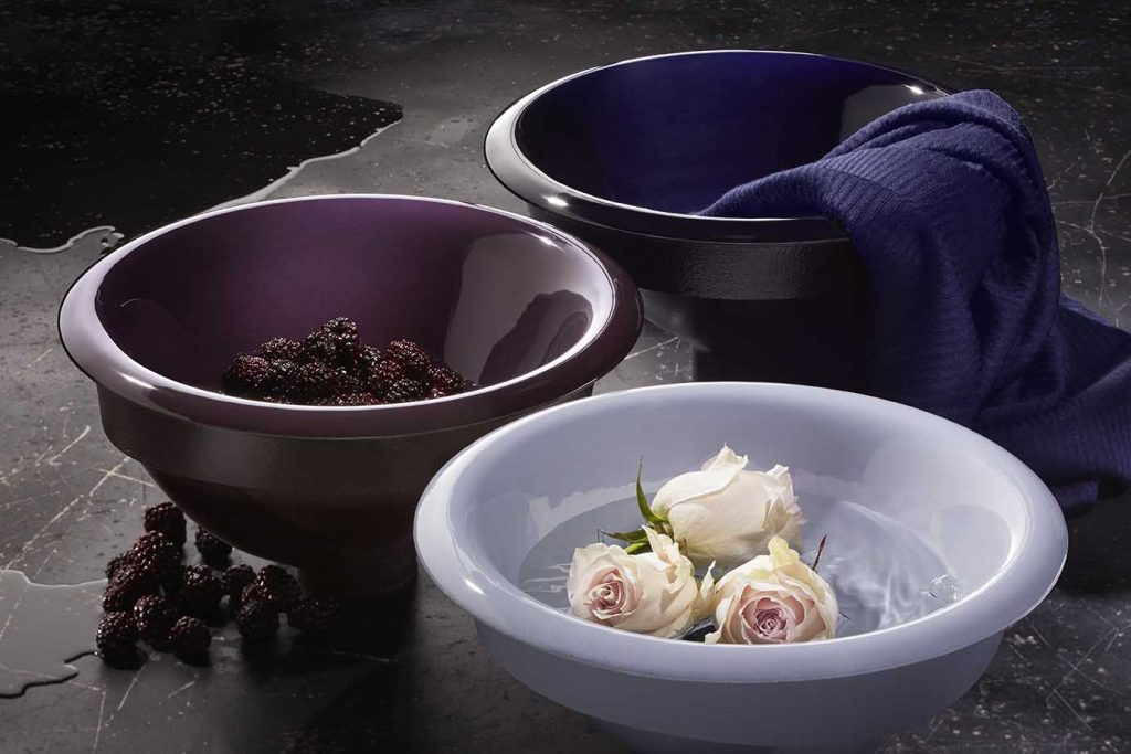 Kohler Shadows Collection: New Colors for Cast Iron