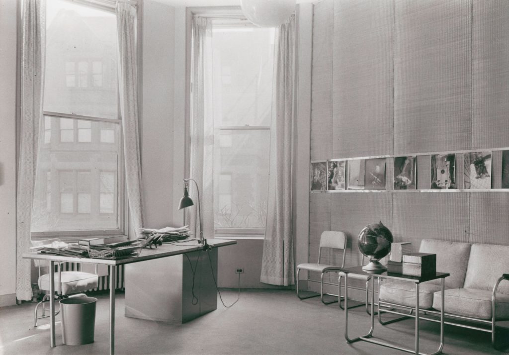 Midgard TYP 113 in Chicago Bauhaus director's office