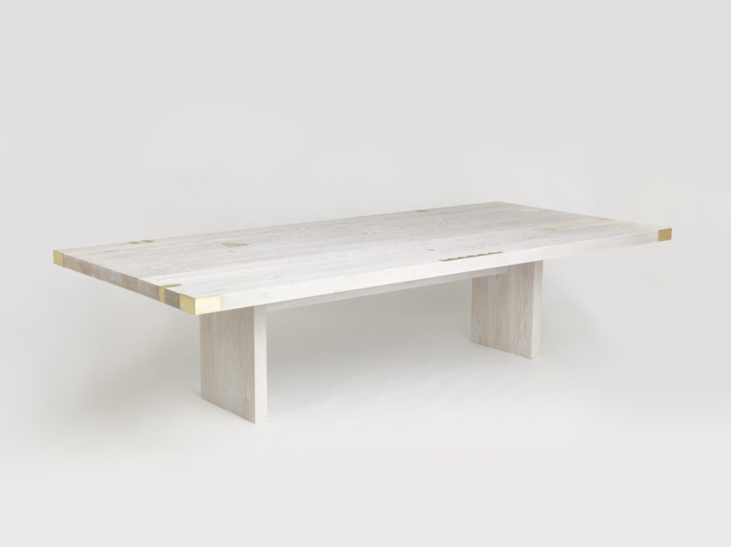 Bien Hecho wooden dining table