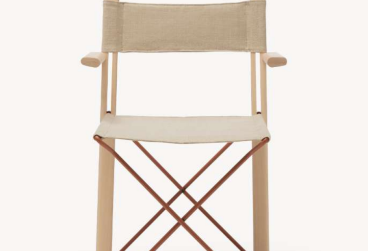 Bachette Chair for an Elegant Fold
