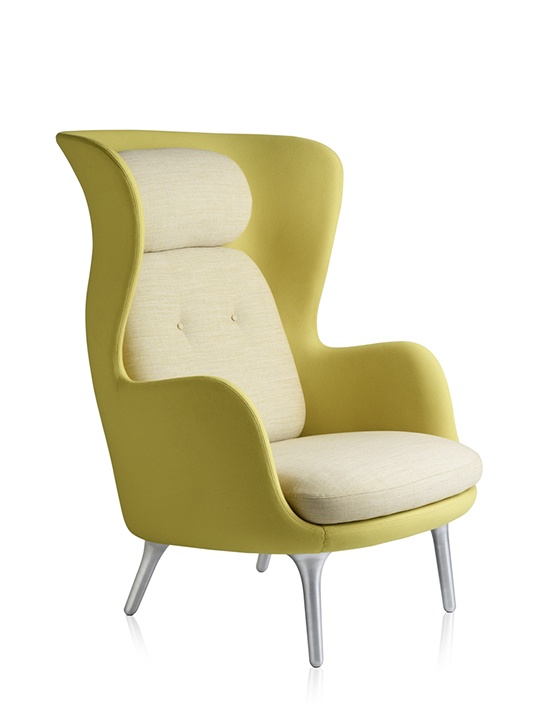 Ro Chair, Fritz Hansen, curved seating