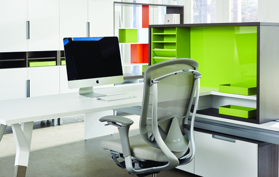 Teknion, upStage, desking solution, workplace, office, privacy screen, desks, height-adjustable tables, cabinets, shelves, cubbies, screens, flexible workspace,