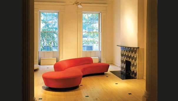 A New Piece From Vladimir Kagan: The Crescent Sofa