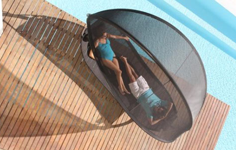 New for 2011: Royal Botania Surfs It Up in an Outdoor Swingbed