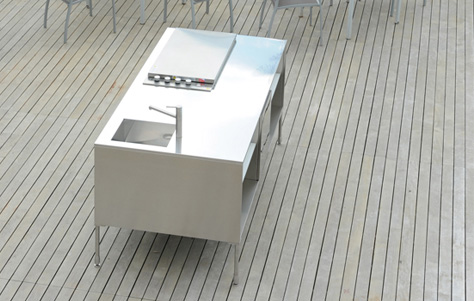 Antonio Citterio Does the Outdoor Kitchen with Artusi for Arclinea