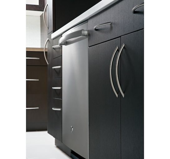 Clean Team: New Dishwashers from GE