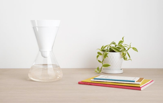 Soma: Beautiful, Sustainable Water Filter