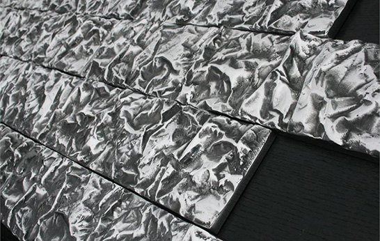 Shimmering Silver: Surface Trend