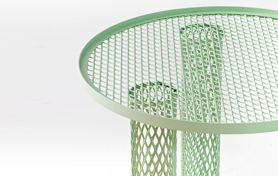 metal mesh, lightweight, furniture, indoor, outdoor, hospitality, seating, tables,
