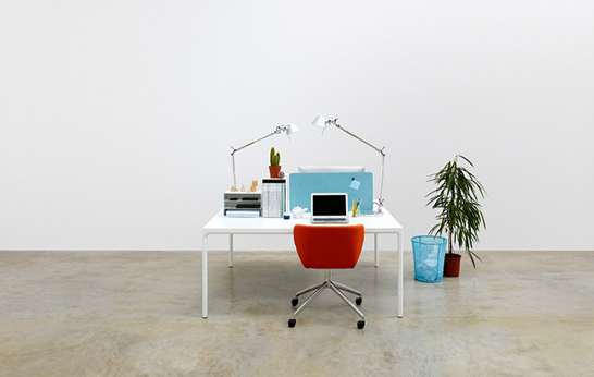 desk, desk system, table system, office, modular, adaptable, PearsonLloyd, Modus, Edge,
