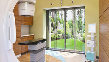 Veritas Medical Solutions' SmartVue Natural Light Solution