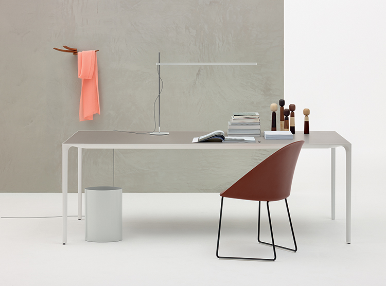 New Looks for Arper's Nuur Table