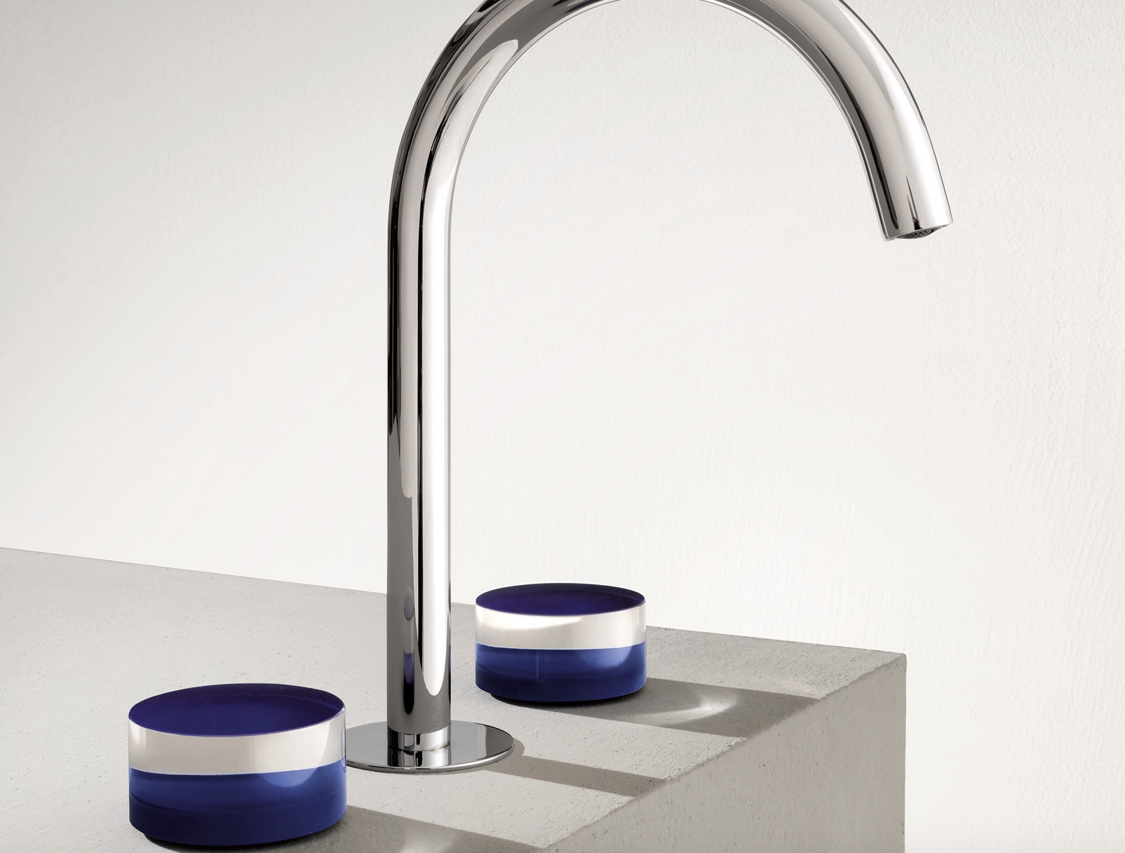 Fantini's Nice Faucet Handle blue with fitting
