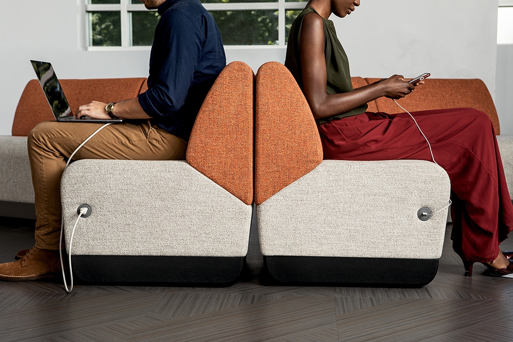 Paséa from SitOnIt Seating and Ideon Design integrated power detail