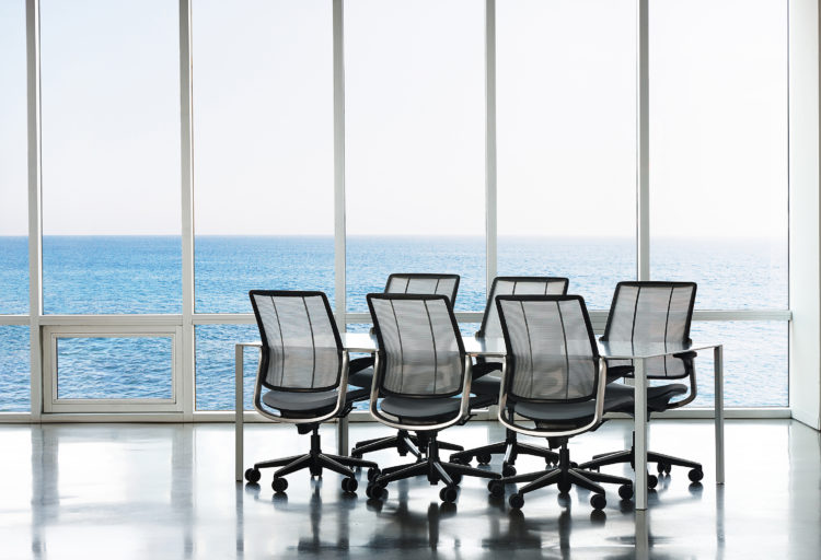 NeoCon 2019: Smart Ocean Chair by Humanscale and Bureo