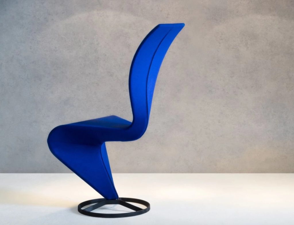 S Chair blue fabric