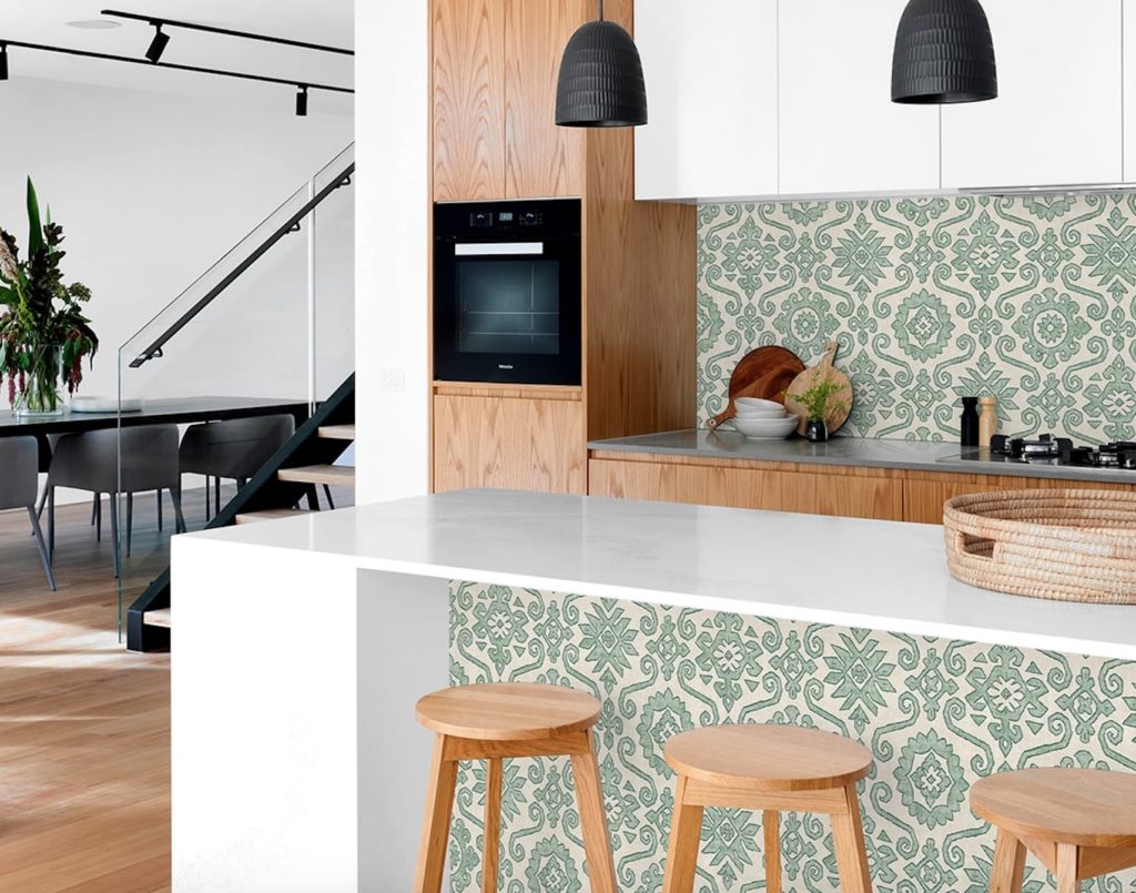 Sojourn Collection Augustine Geometric green/white in kitchen