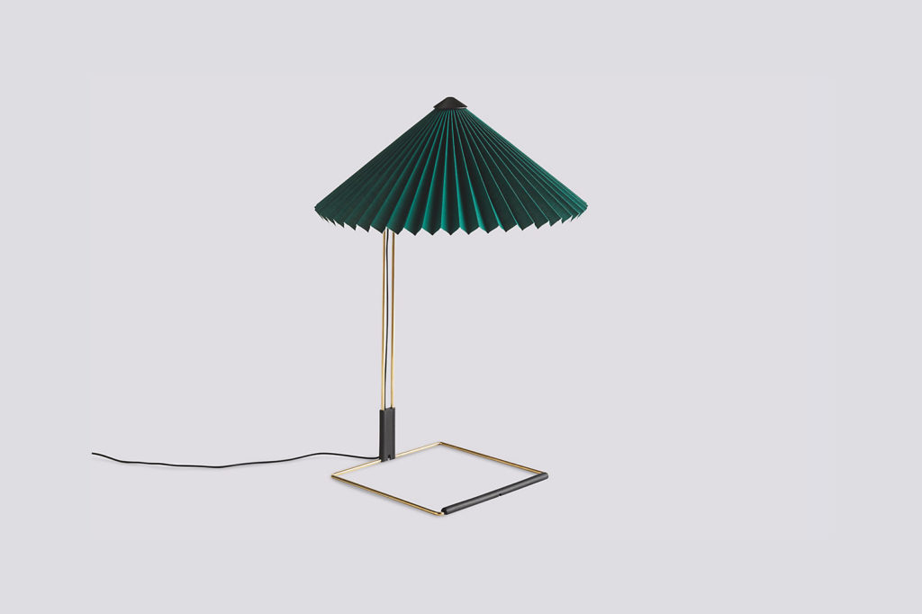 Matin green shade table lamp