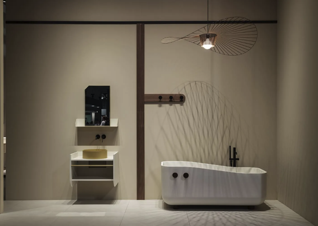 Swing bathtub at Salone del Mobile 2023