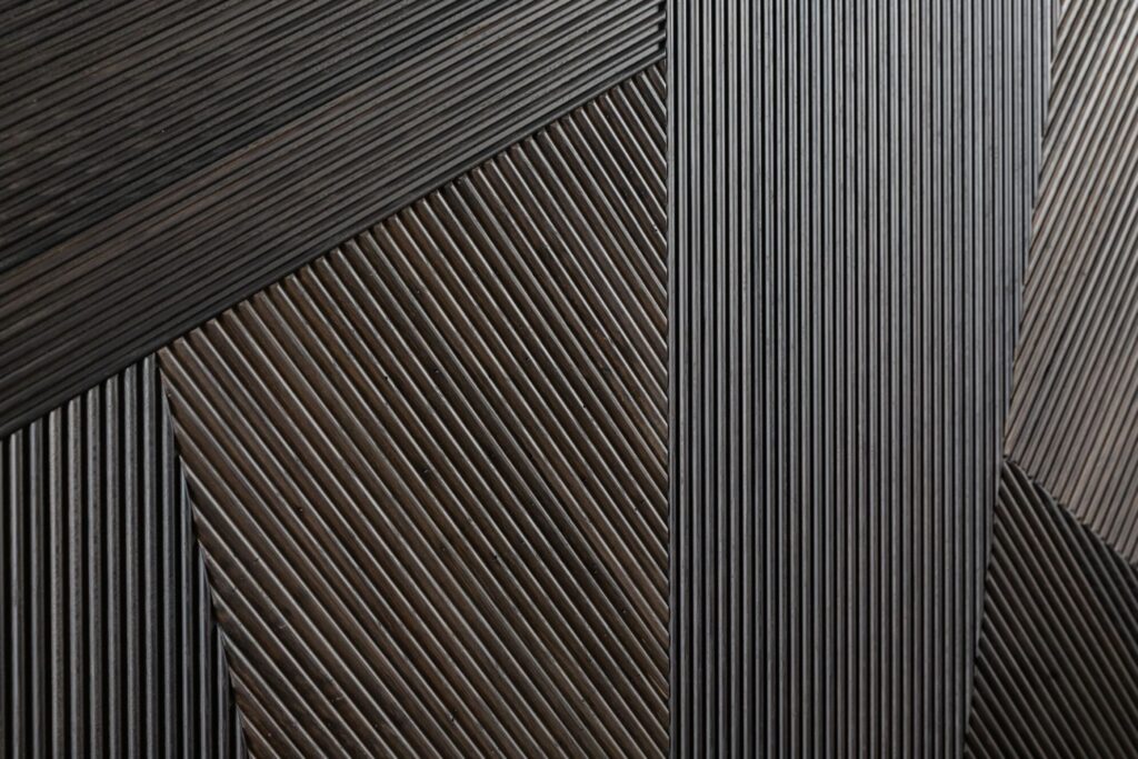 Ridge collection thin slats at intersecting orientations
