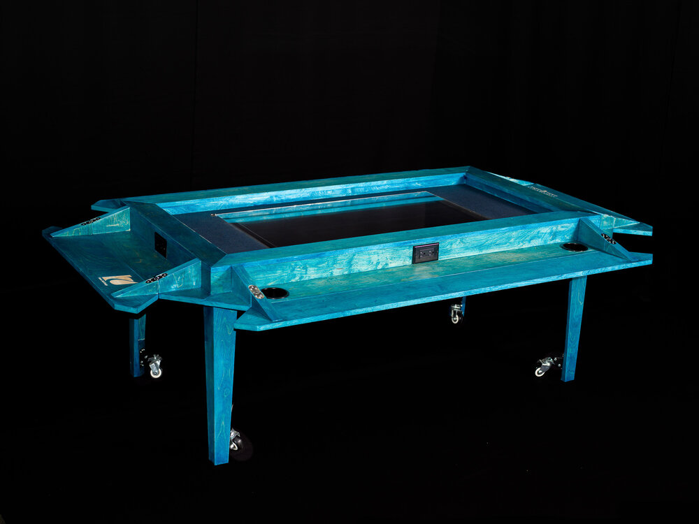 Gaming table medium size in blue