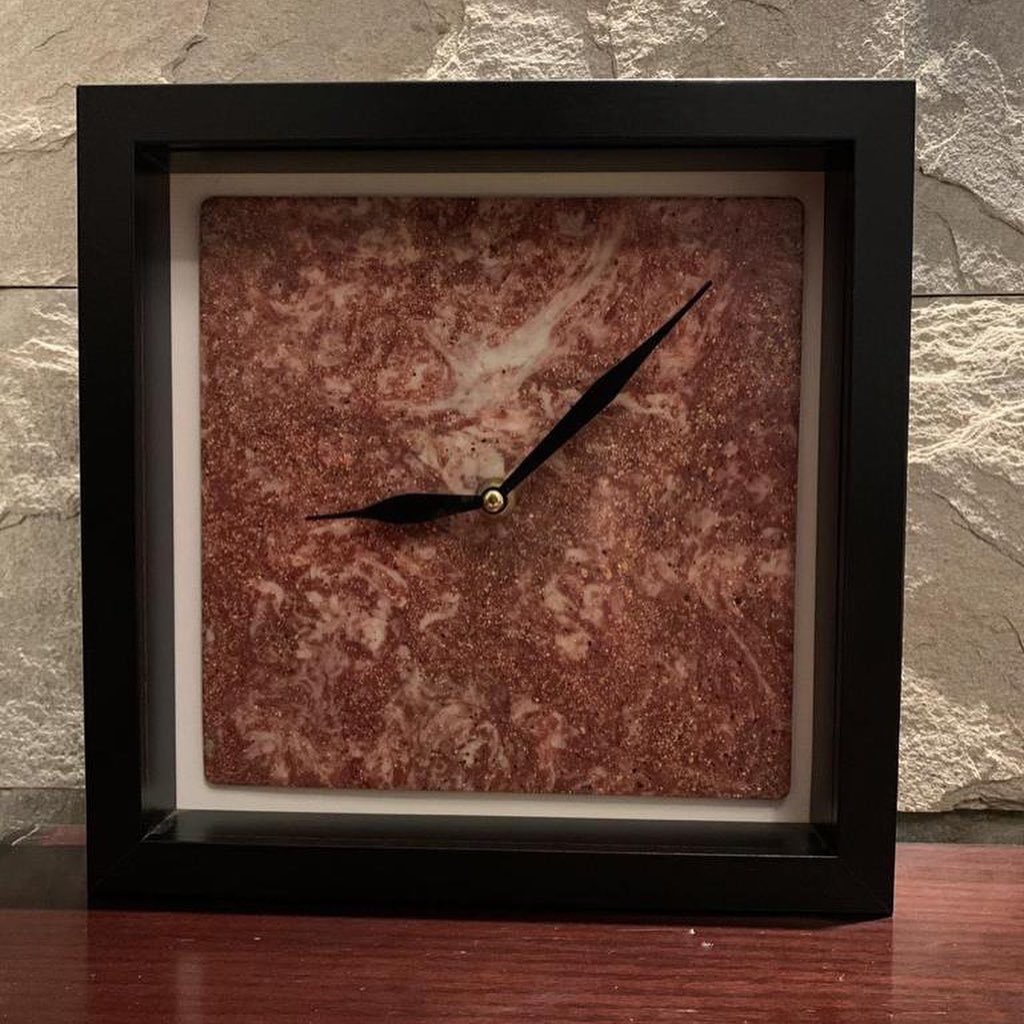 Clock made of Shell Homage material