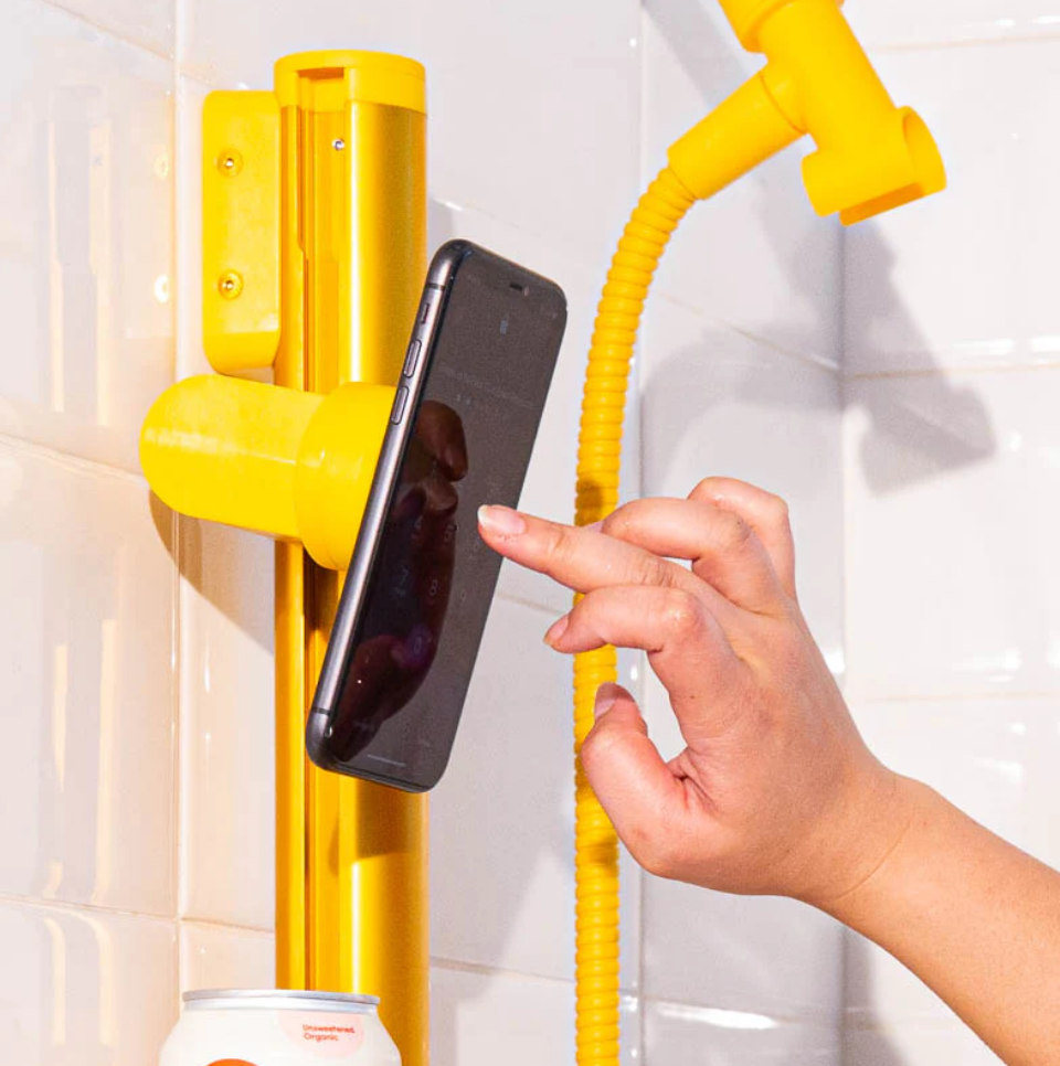 sproos! cell phone mount with yellow shower