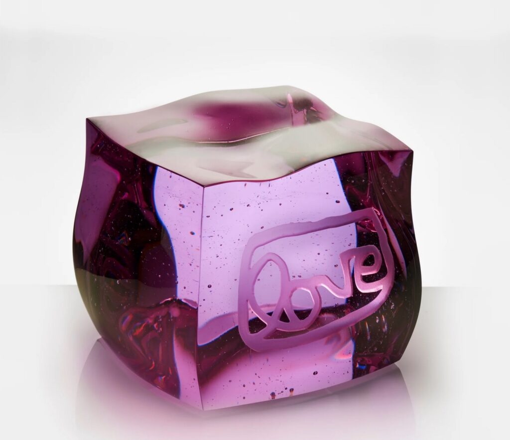 Love Cube in Violet