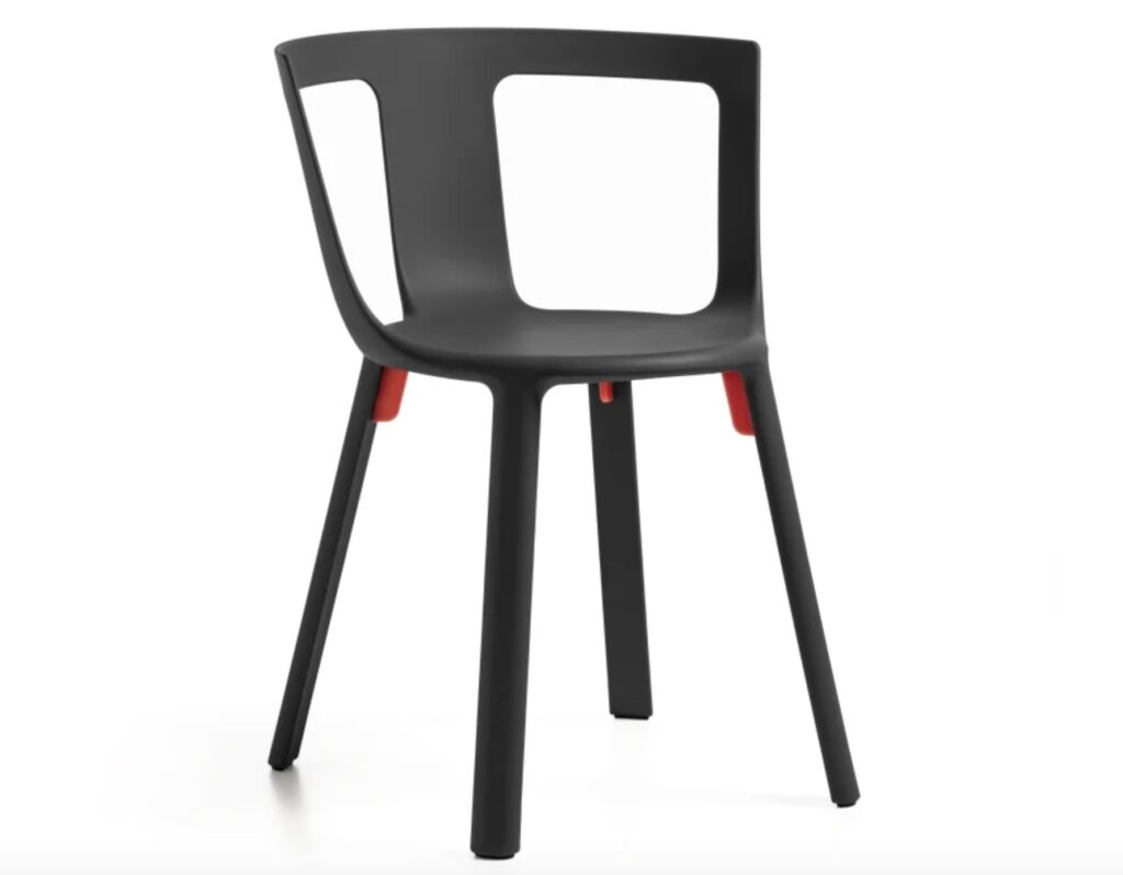 Black polypropylene chair with no cushion